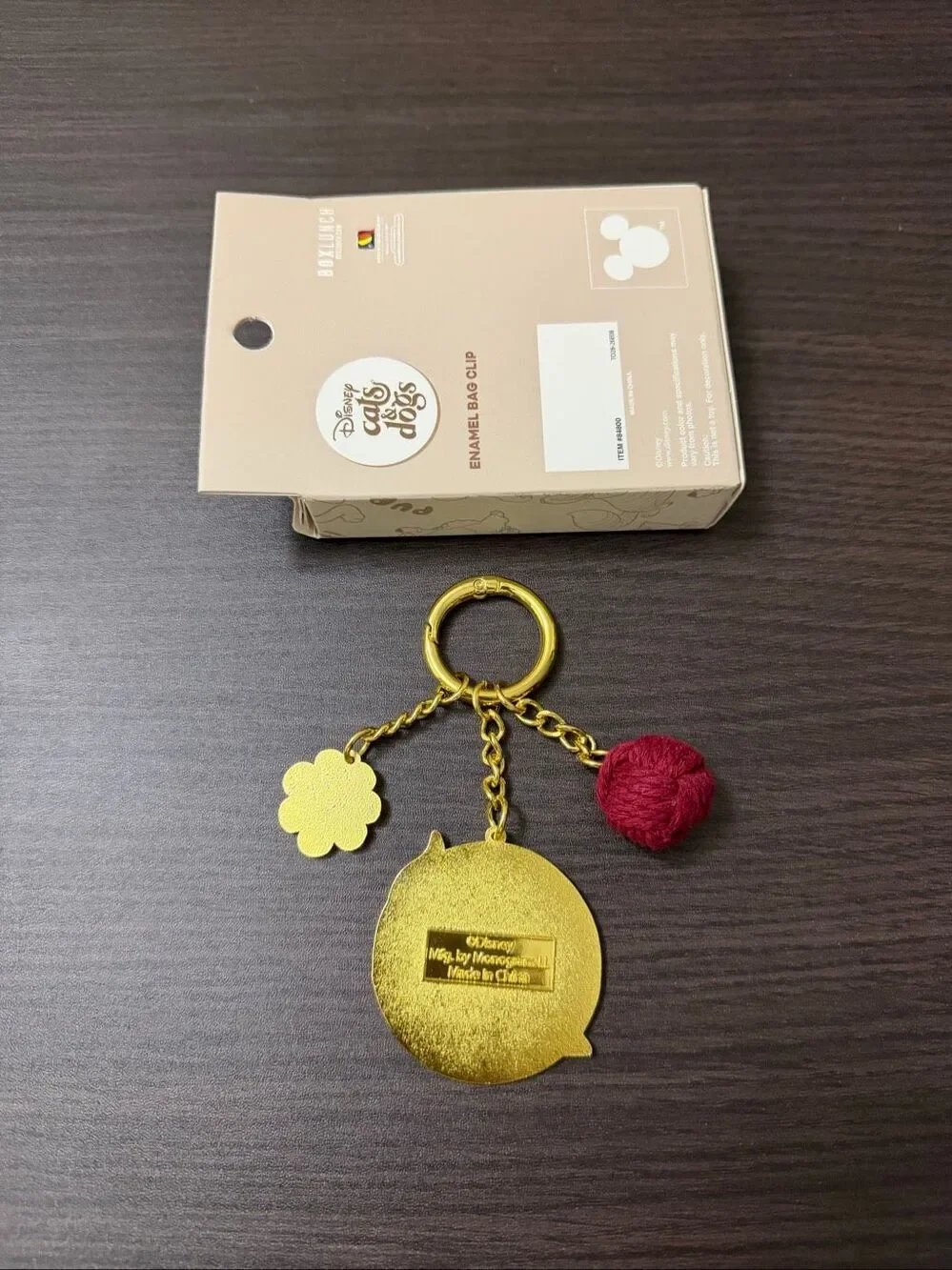 Disney Cats Yarn Ball Blind Box Enamel Bag Clip Keychain - Dinah